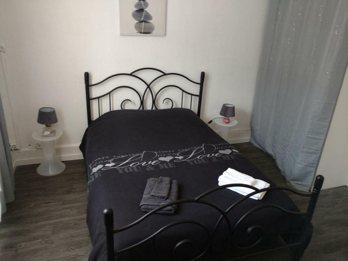 Appartement "Les Tournesols" 1Er Etage 2Ch Avec Parking A Lurs Zewnętrze zdjęcie